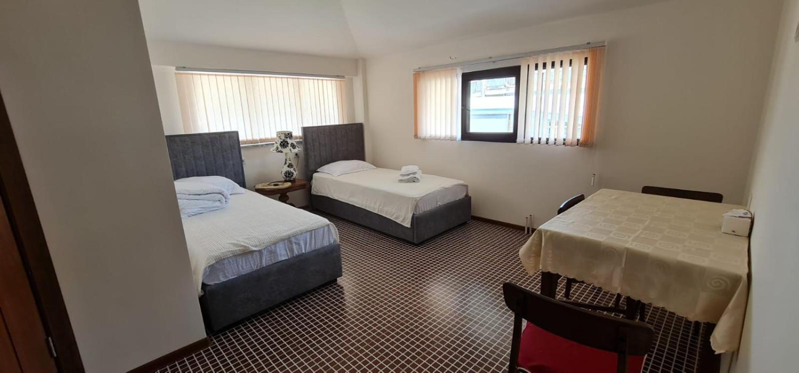 Hotel For You Yerevan Luaran gambar