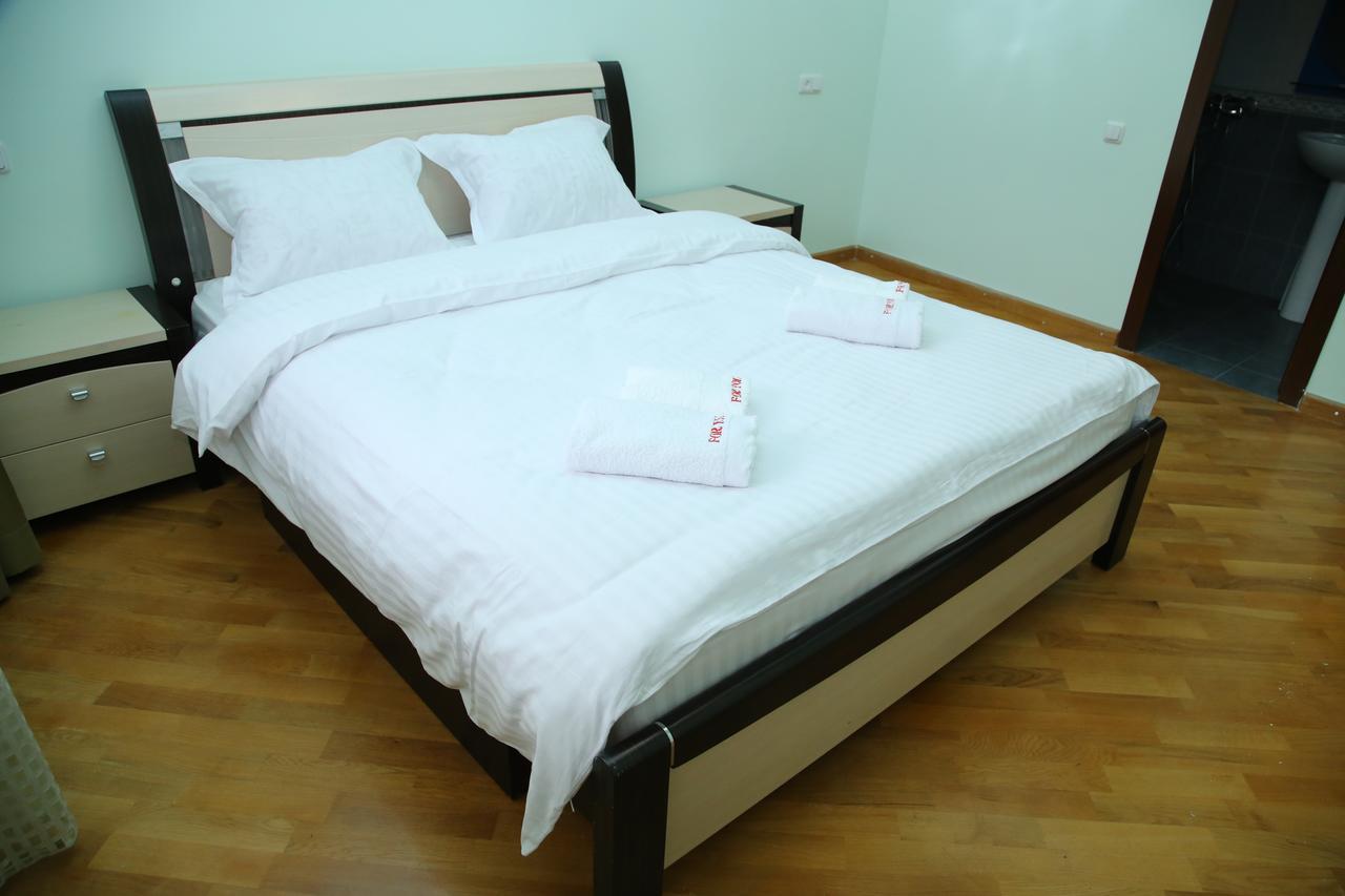 Hotel For You Yerevan Luaran gambar