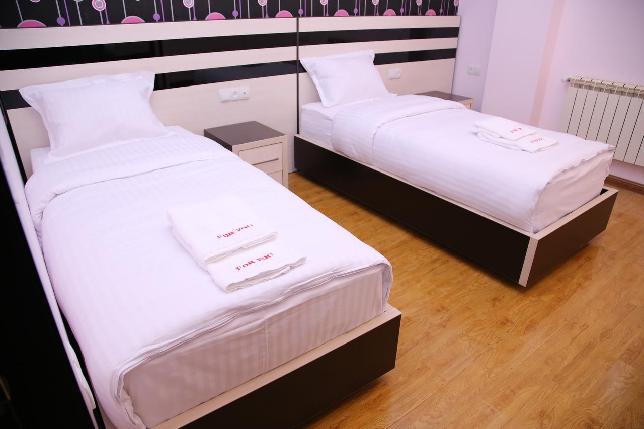 Hotel For You Yerevan Luaran gambar