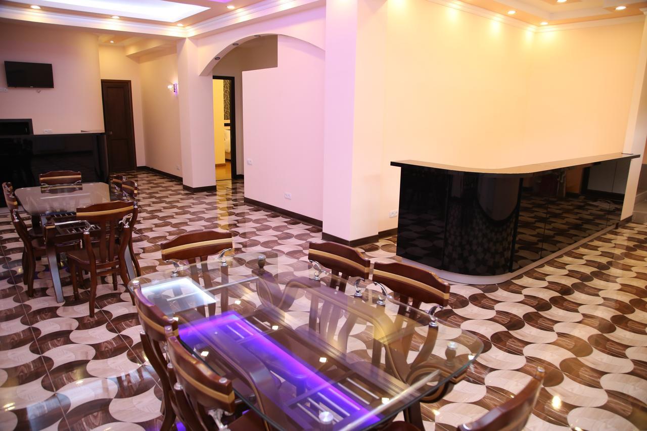 Hotel For You Yerevan Luaran gambar