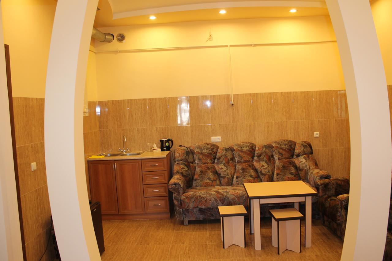 Hotel For You Yerevan Luaran gambar